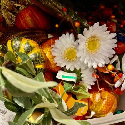 Sale Photo Thumbnail #93: Faux flowers 