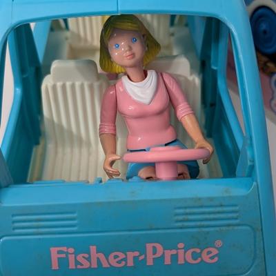 Vintage 1990s Fisher Price Dream Dollhouse MiniVan 4631 with Mom and Baby Figures in Box