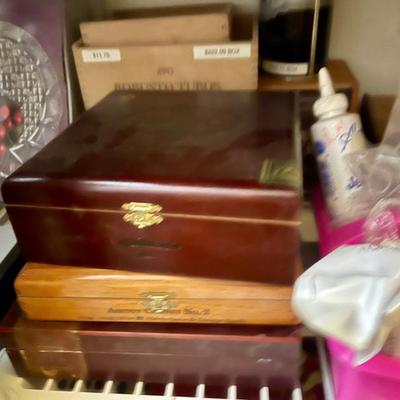 Sale Photo Thumbnail #116: Boxes  for crafting 