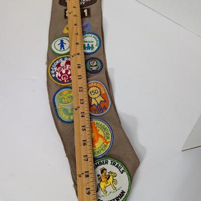 Vintage Girl Scouts USA Connecticut Valley Sash with Badges 1980s Troop 821
