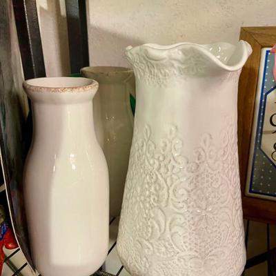 Sale Photo Thumbnail #172: Vases 
