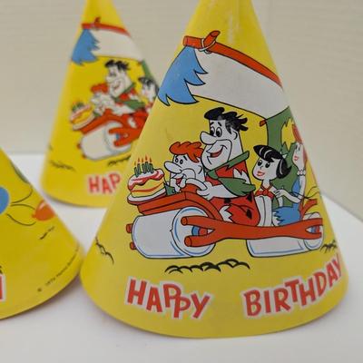1974 Hanna-Barbera The Flintstones Vintage Birthday Party Hats Set of 5 Yellow Dino Car Theme