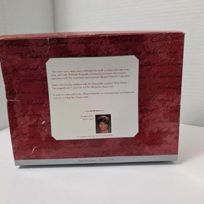 Hallmark 1998 Holy Family Blessed Nativity Collection 3 Piece Set Porcelain Box