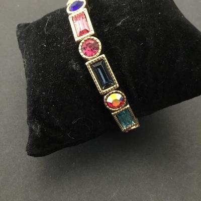 Beautiful, vintage, goldtone, multicolored rhinestone stretch bracelet
