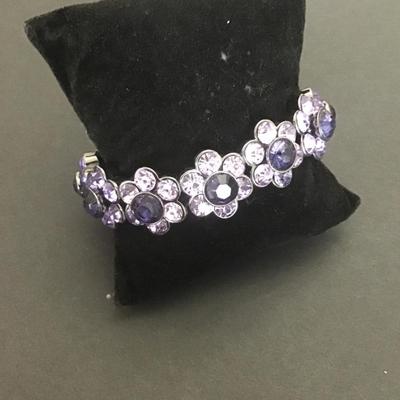 Sale Photo Thumbnail #130: Beautiful Purple Rhinestone stretchy bracelet 
Please see attached photos
