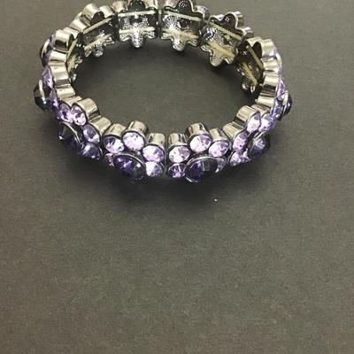 Sale Photo Thumbnail #132: Beautiful Purple Rhinestone stretchy bracelet 
Please see attached photos
