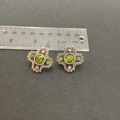 Sale Photo Thumbnail #146: Beautiful Vintage Sarah Coventry gold tone 
Multi Colored rhinestone earrings 
Please see attached photos