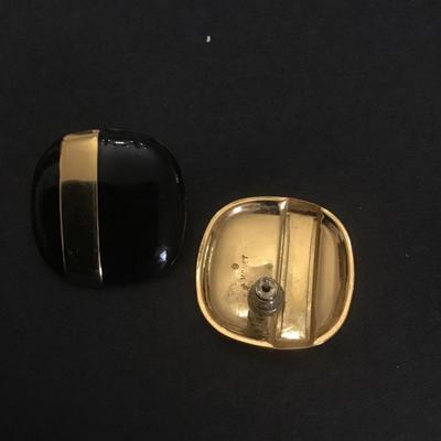 Beautiful vintage, black enamel gold tone Monet earrings