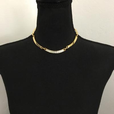 Beautiful vintage, gold tone , crystal rhinestone collar necklace