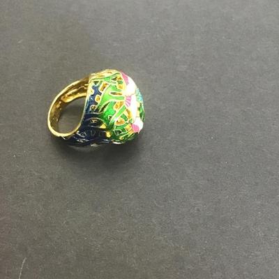 Beautiful, vintage Dome enamel, green crystals and Calla Lily poppy design