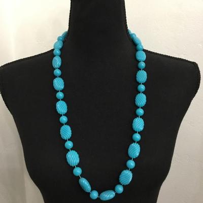 Unique vintage, chunky aqua blue Lucite type bead necklace