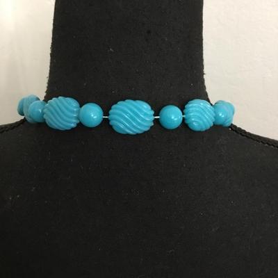 Unique vintage, chunky aqua blue Lucite type bead necklace