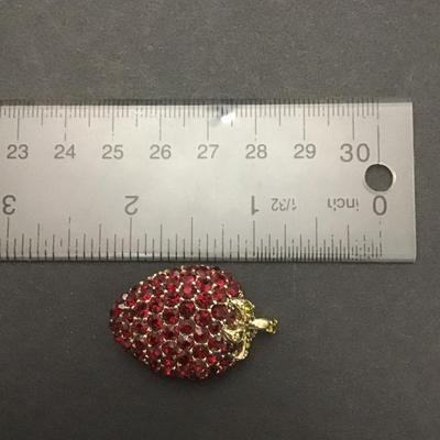 Very cute vintage Monet, red and green Rhinestone strawberry