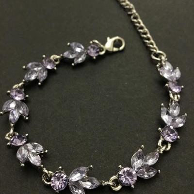 Beautiful, silver, toned violet, crystal rhinestone bracelet