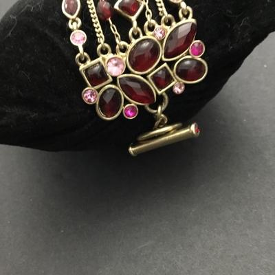 Gorgeous, goldtone, red glass rhinestone bracelet