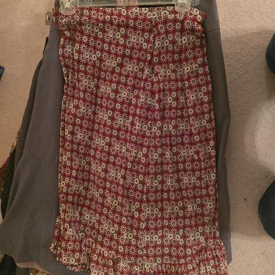 14 Ladies Skirts