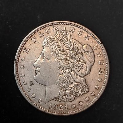 1921 MORGAN SILVER DOLLAR
