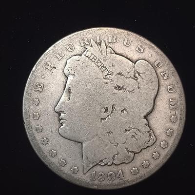 1904-S MORGAN SILVER DOLLAR