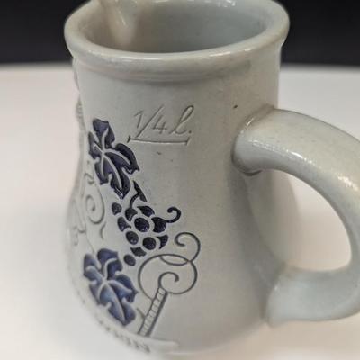 Vintage Trinkt Wie Eure Vater Aus Stein Den Wein German Pitcher