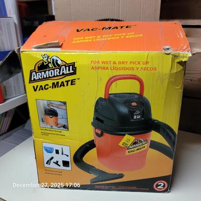 Sale Photo Thumbnail #124: Only has the attachment in the pictures,  works