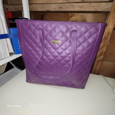 Sale Photo Thumbnail #142: Measures about 15" wide by 12" tall, in great shape, might be new.