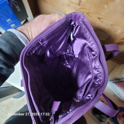 Sale Photo Thumbnail #145: Measures about 15" wide by 12" tall, in great shape, might be new.