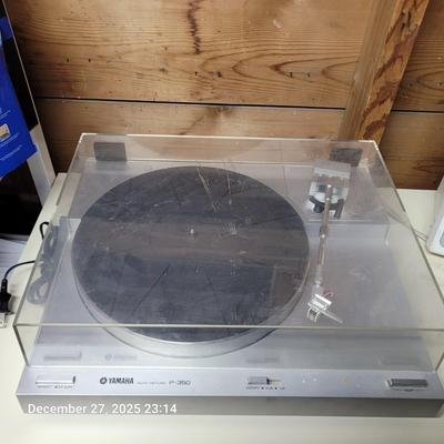 Sale Photo Thumbnail #155: Powers up but untested