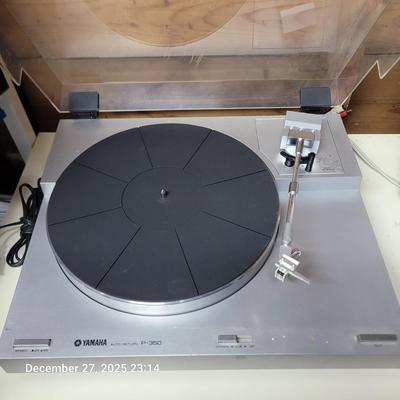 Sale Photo Thumbnail #156: Powers up but untested