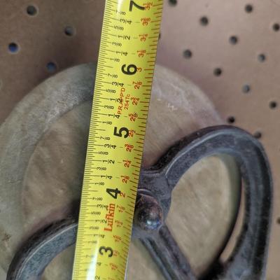 Vintage Cast Iron House Barn Hay Pulley 6" Wheel Block Tackle