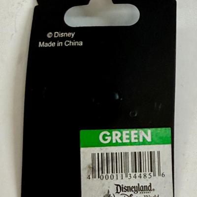 Sale Photo Thumbnail #553: In new condition on merchandising card.