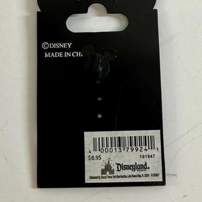 Sale Photo Thumbnail #556: In new condition on merchandising card.