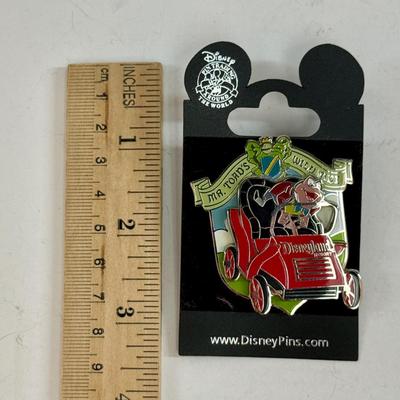 Sale Photo Thumbnail #555: In new condition on merchandising card.