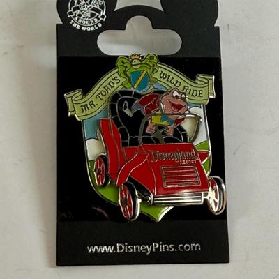 Sale Photo Thumbnail #557: In new condition on merchandising card.