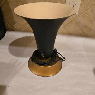Art deco lamp