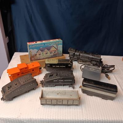 MOSTLY LIONEL NEW YORK CENTRAL MODEL TRAINS