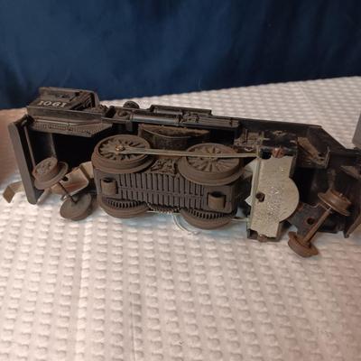 MOSTLY LIONEL NEW YORK CENTRAL MODEL TRAINS