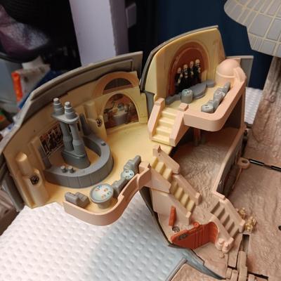 1997 GALOOB TOYS STAR WARS IMPERIAL DEATH STAR TRANSFORMING PLAYSET