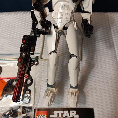 LEGO STAR WARS BUILDABLE FIGURES