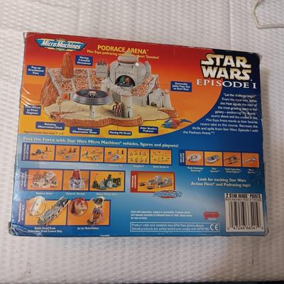 STAR WARS EPISODE I PODRACE ARENA