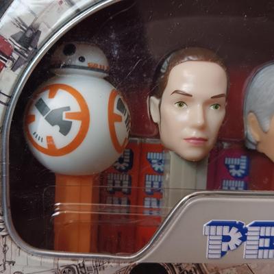 STAR WARS PEZ DISPENSERS