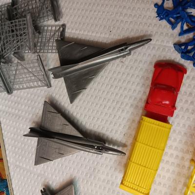 MARX TOYS TACTICAL AIR COMMAND PLAYSET