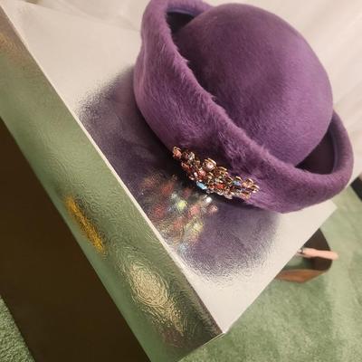 Vintage Woman's hat