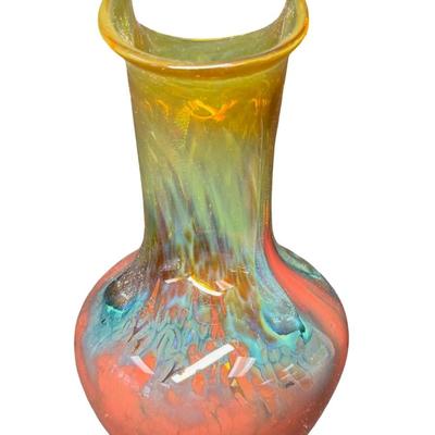 Sale Photo Thumbnail #294: Includes an Eastern vase with raised design, and a Blenko style amberina art glass vase. Total of two pieces. No obvious chips or cracks. Measurement of tallest: 11”H. [SR]