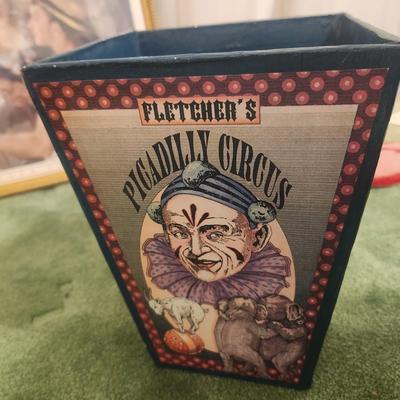Small trashcan/ Circus advertisement