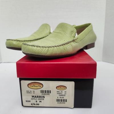 Talbots Marris Apple Green Leather Loafers Womens Size 6 M Slip On Shoes With Box