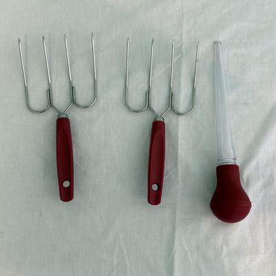 Turkey Roasting Pan, Carving Set, & More... (K-SF)