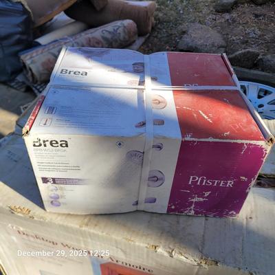 Sale Photo Thumbnail #158: Single handle. shower head, pressure balance valve, handle and flange and tub spout. New but box shows signs of storage wear