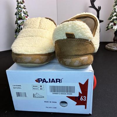 New Pajar Fleece Slippers Women’s 40