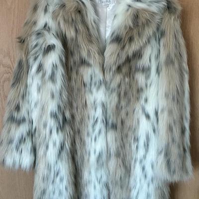 New Donna Salyers Fabulous Faux Fur Coat Snow Lynx Small