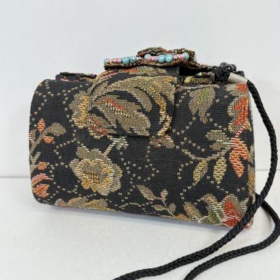 Sale Photo Thumbnail #377